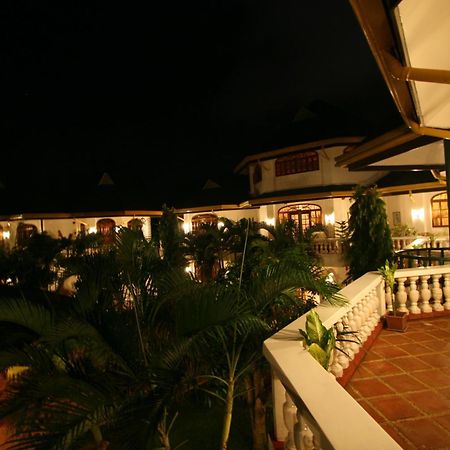 Dolce Vita Hotel Puerto Princesa Εξωτερικό φωτογραφία